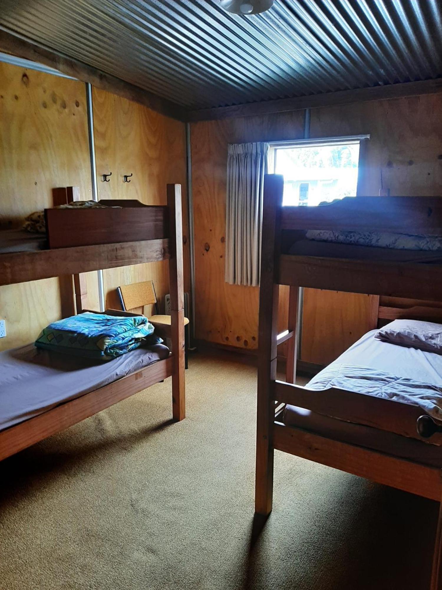 The Crossing Lodge & Backpackers Erua Extérieur photo
