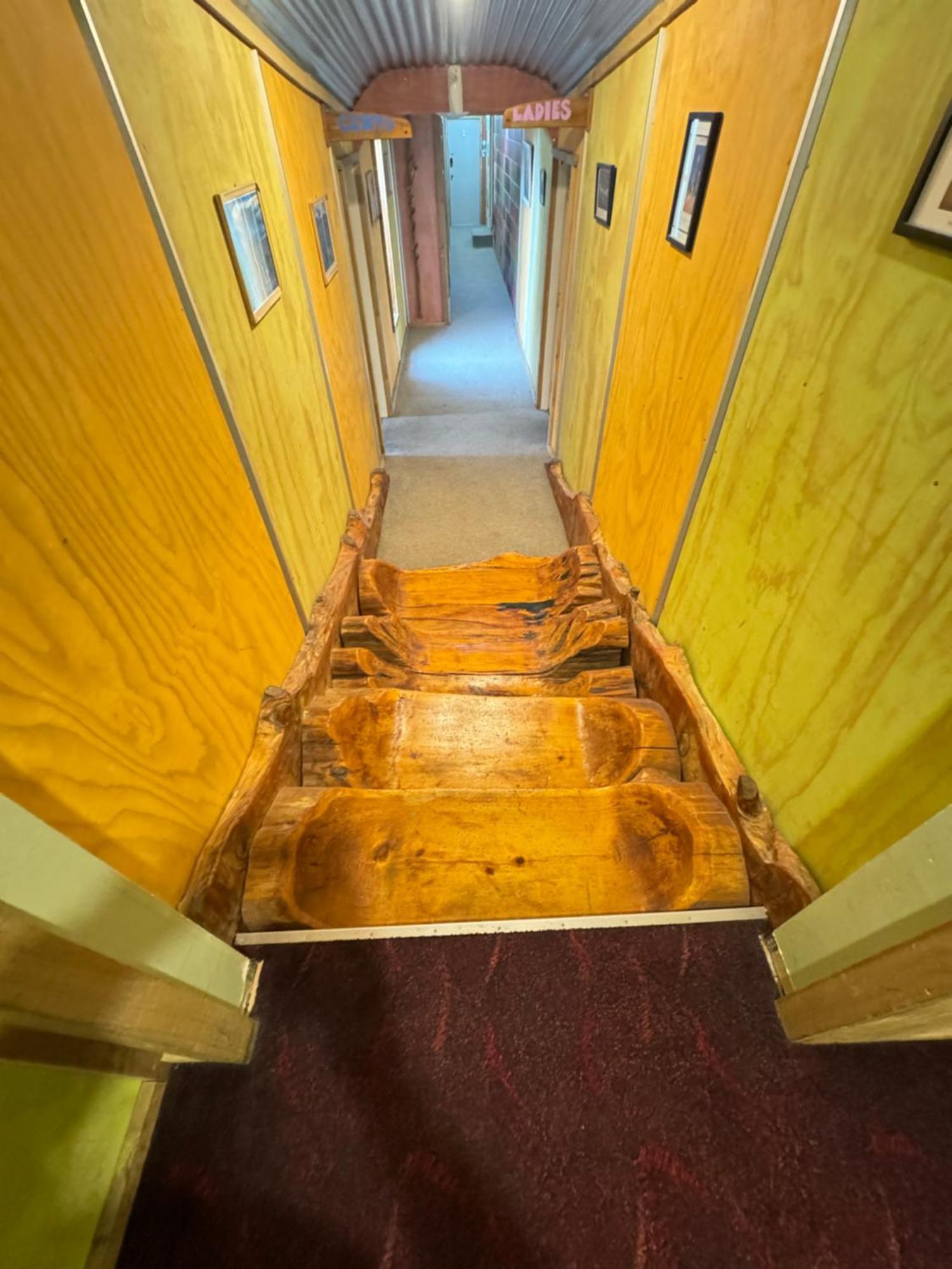 The Crossing Lodge & Backpackers Erua Extérieur photo