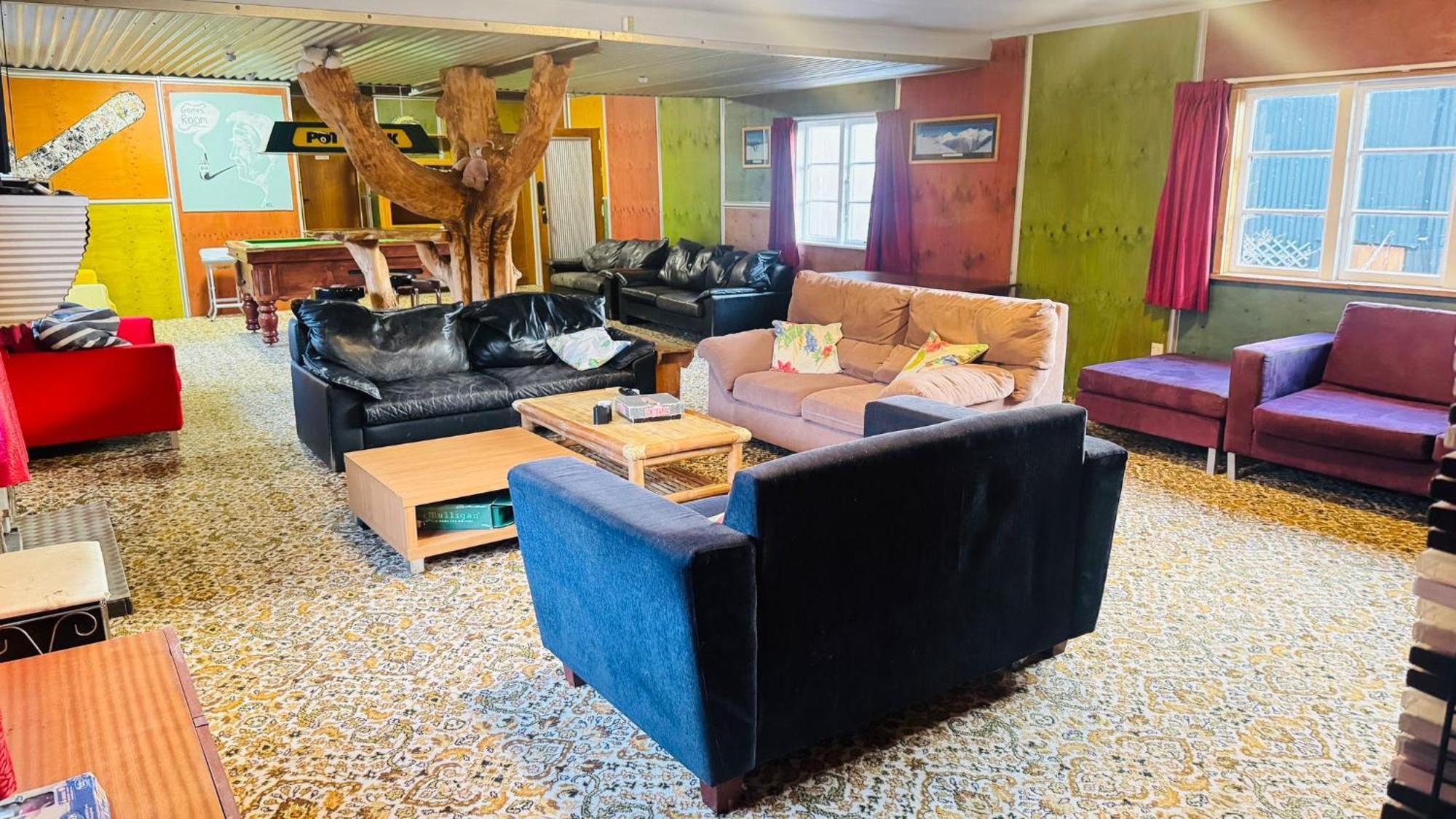 The Crossing Lodge & Backpackers Erua Extérieur photo